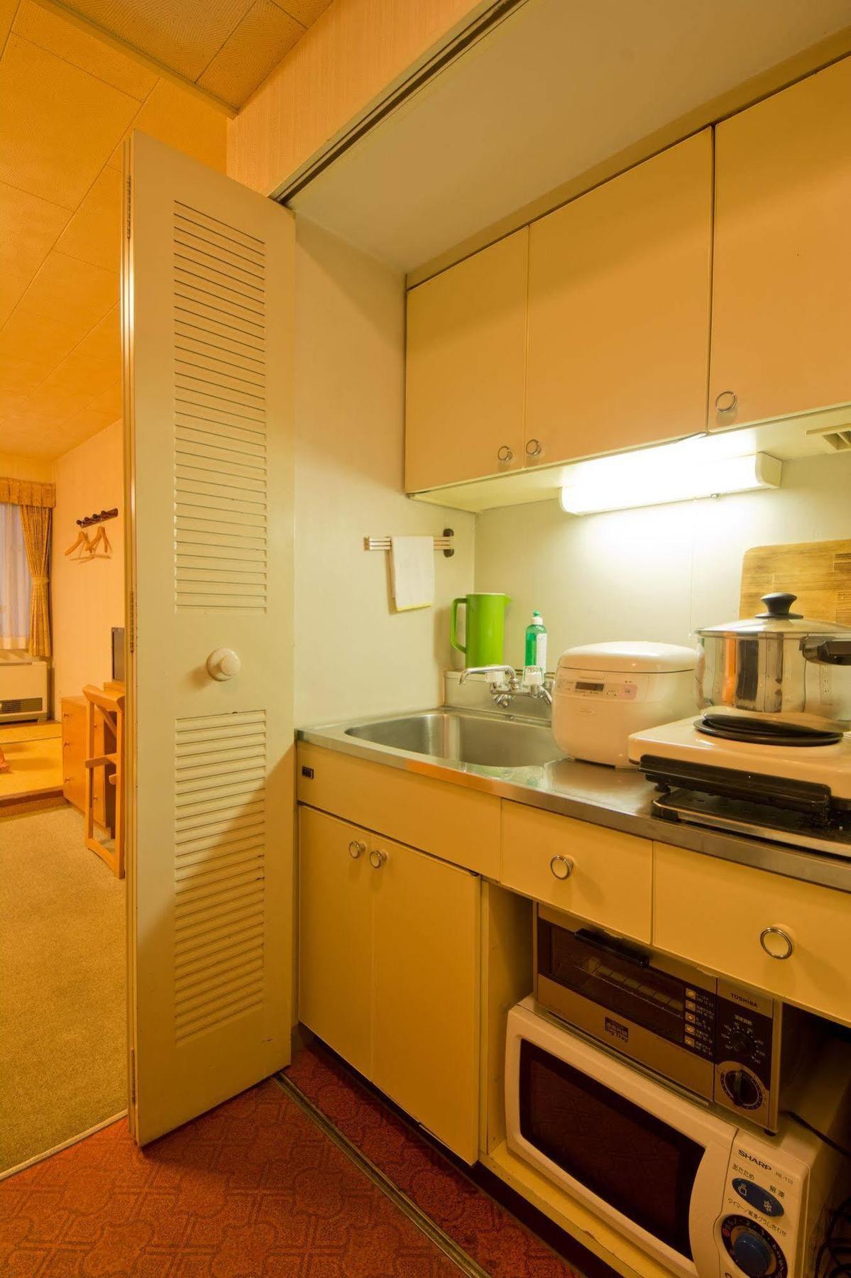 Kusatsu Onsen Village 4*